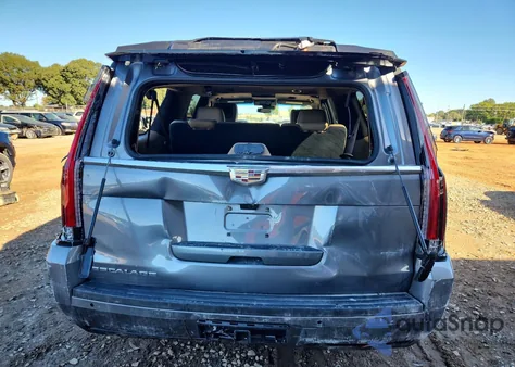 2019 Cadillac Escalade Esv Platinum z USA, uszkodzony, nr VIN 1GYS4KKJXKR147627